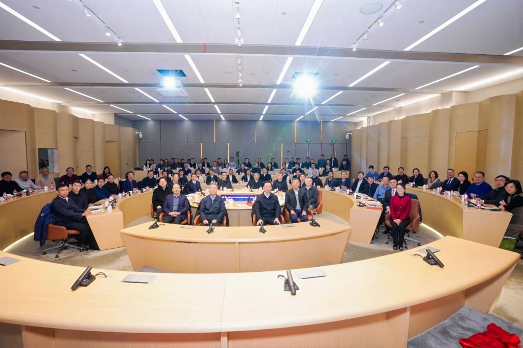 土木工程学院地质与水利工程系成立暨学科高质量发展论坛举行